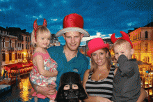 102650 Photo Booth Hire